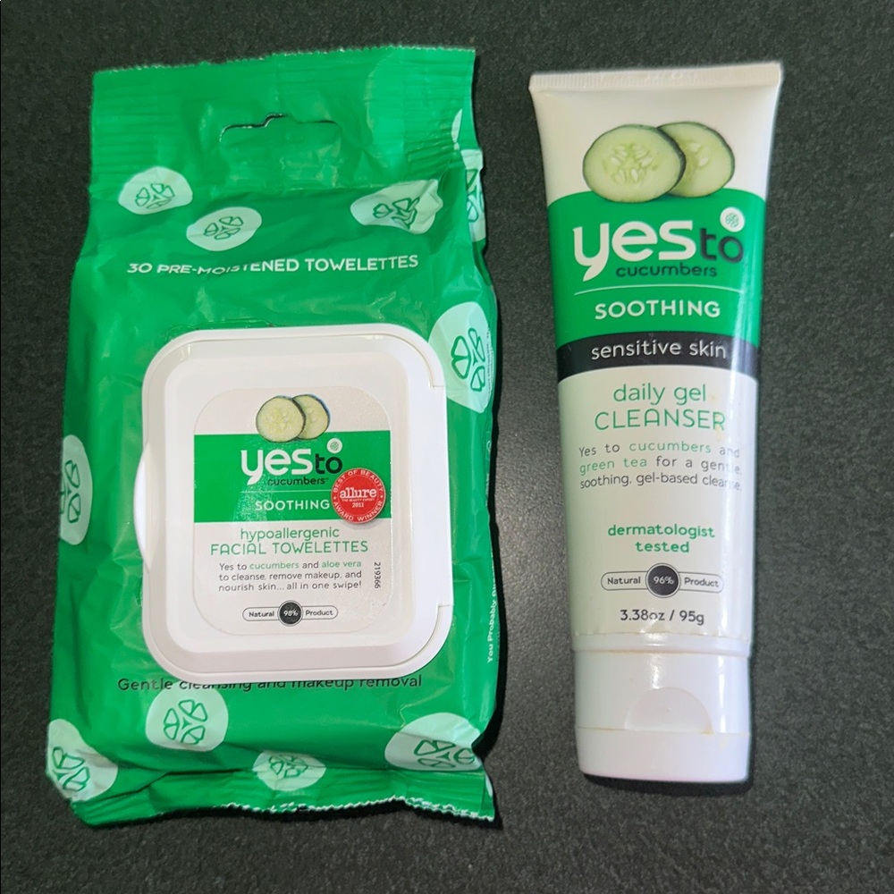 Cucumbers Soothing Daily Gel Cleanser and Face Wipes